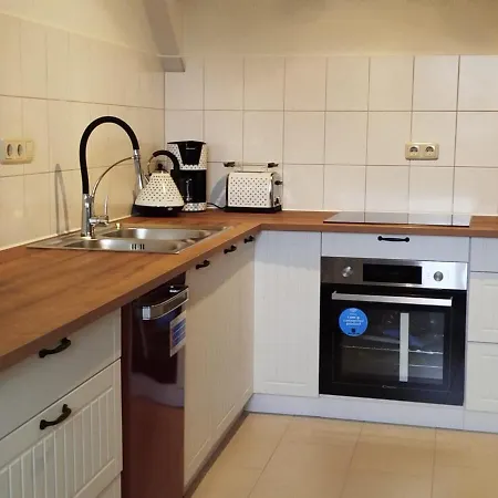 La Paloma Apartment *